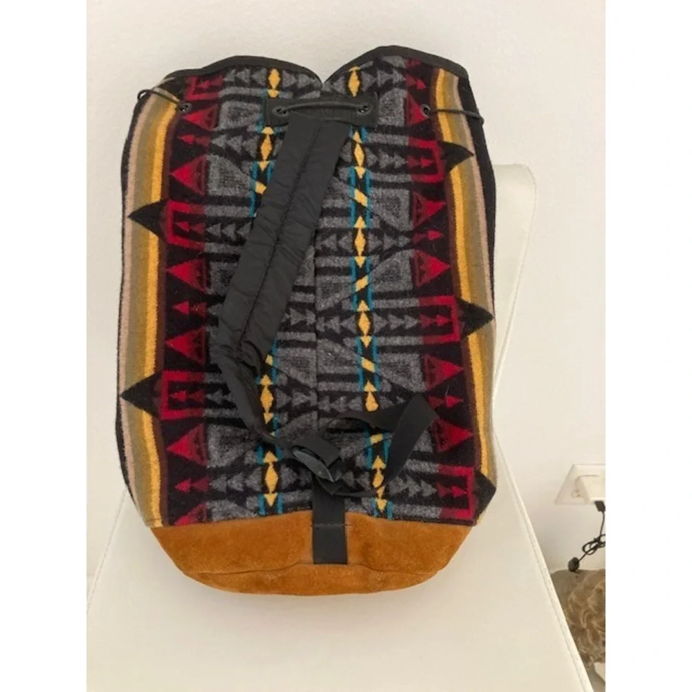 Pendelton Large Sling Hobo Bag Suede and Wool Aztec NWT Rare